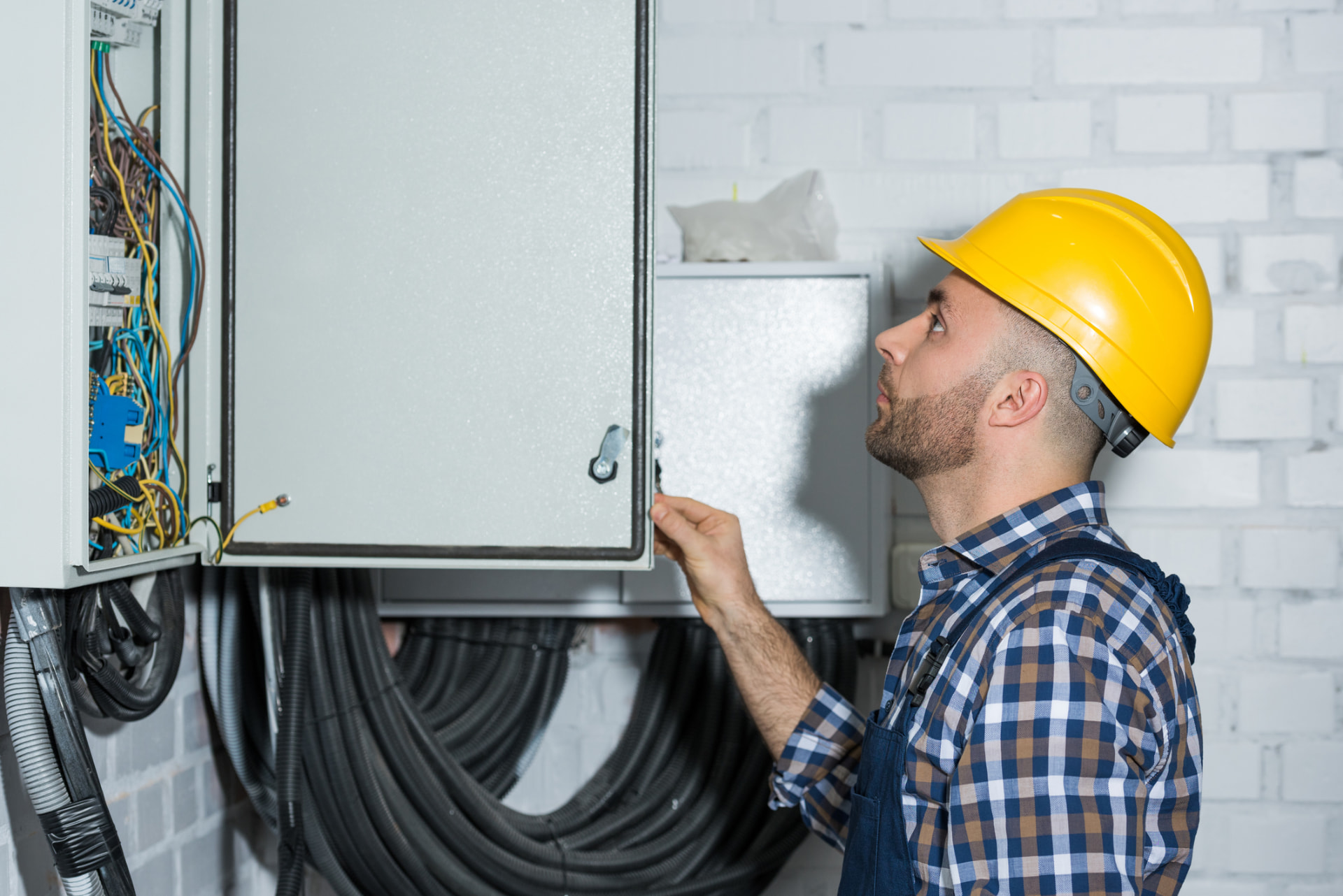Standby diesel generator serviced by Diesel Fuelmasters near Angie, LA